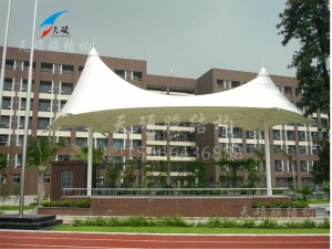 希望小學運動場膜結構看臺